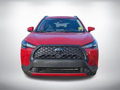 Used 2024 Toyota Corolla Cross LE image 8