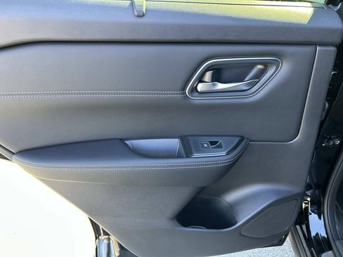 New 2026 Nissan Rogue Platinum w/ Platinum Premium Package AWD/4WD image 22