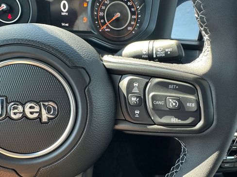 New 2026 Jeep Gladiator Sport AWD/4WD image 23