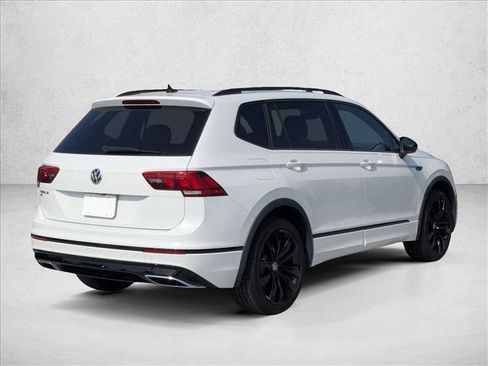 Used 2021 Volkswagen Tiguan SE R-Line FWD image 5