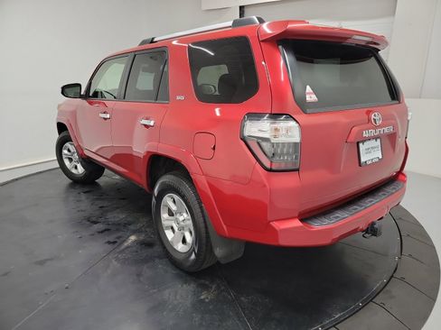 Used 2021 Toyota 4Runner SR5 image 6