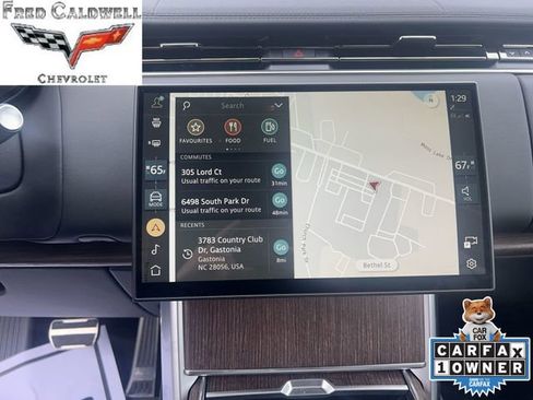 Used 2025 Land Rover Range Rover SE image 14