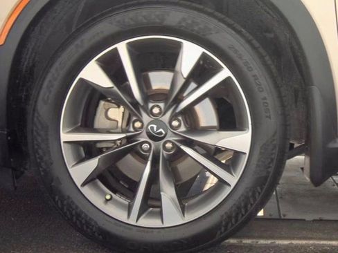 Certified 2023 INFINITI QX60 Luxe w/ Performance Audio Package FWD image 13