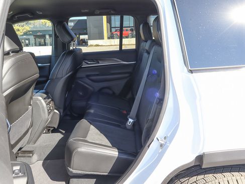 New 2026 Jeep Grand Cherokee Altitude AWD/4WD image 13