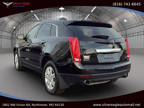 Used 2016 Cadillac SRX Luxury image 3