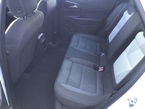Used 2024 Chevrolet Trax LS w/ LS Convenience Package FWD image 13