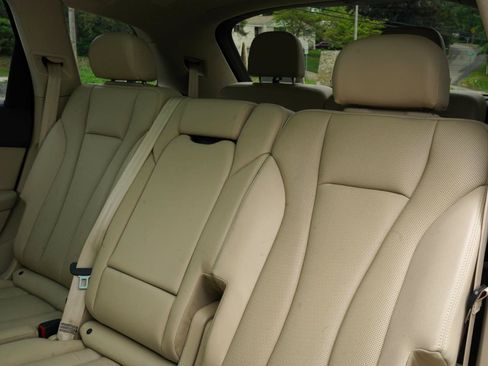 Used 2018 Audi Q7 3.0T Premium Plus AWD/4WD image 42