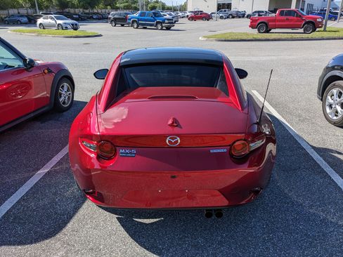 Used 2020 MAZDA MX-5 Miata RF Grand Touring image 9