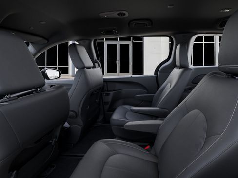 New 2026 Chrysler Voyager LX image 23