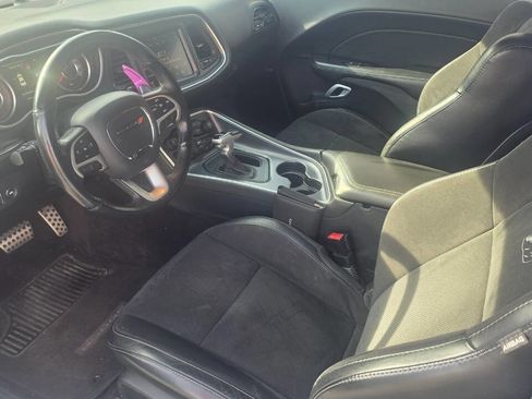 Used 2016 Dodge Challenger R/T Scat Pack RWD image 20