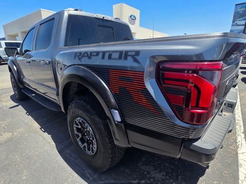 Used 2025 Ford F150 Raptor w/ Equipment Group 803A Raptor R AWD/4WD image 5