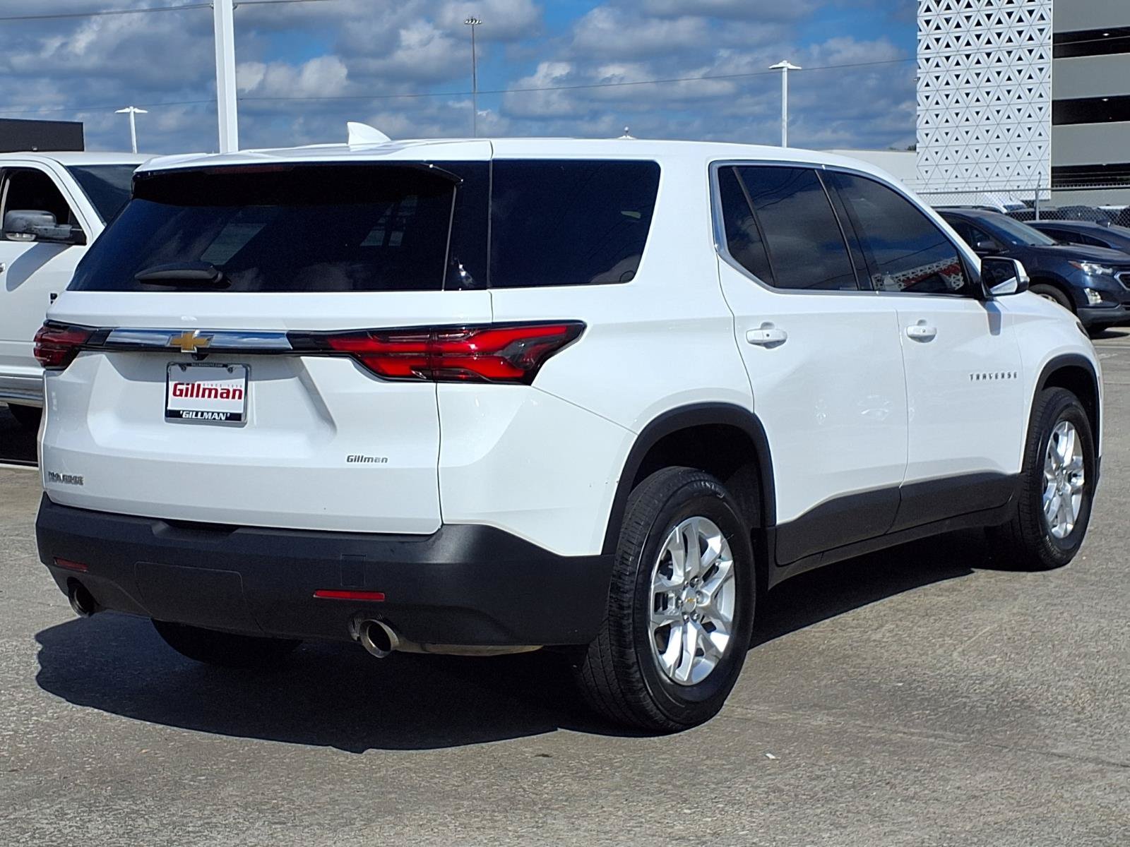 Used 2023 Chevrolet Traverse LS w/ Safety Package FWD image 26