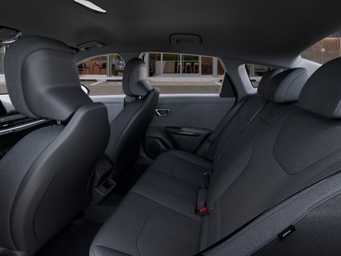 New 2026 Kia K4 LXS image 19