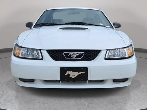 Used 1999 Ford Mustang GT RWD image 3