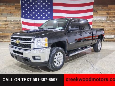 Used 2014 Chevrolet Silverado 2500 LTZ w/ LTZ Plus Package AWD/4WD image 5