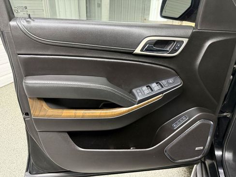 Used 2020 GMC Yukon XL Denali w/ Open Road Package AWD/4WD image 27