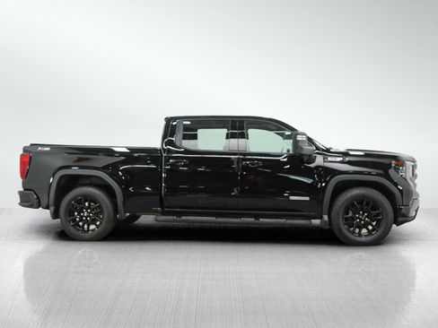 Used 2023 GMC Sierra 1500 Elevation w/ X31 Off-Road Package AWD/4WD image 6