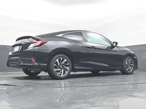 Used 2016 Honda Civic LX-P image 31