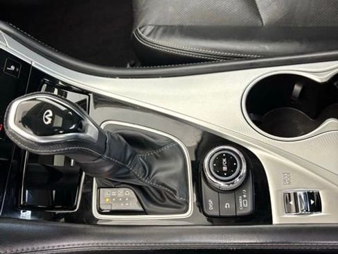 Used 2022 INFINITI Q50 Luxe w/ Cargo Package AWD/4WD image 18