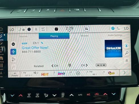 New 2026 Jeep Grand Cherokee L Limited w/ Luxury Tech Group II AWD/4WD image 22