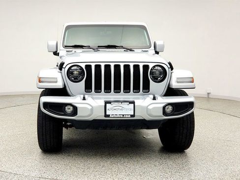 Used 2022 Jeep Wrangler Unlimited Sahara AWD/4WD image 2