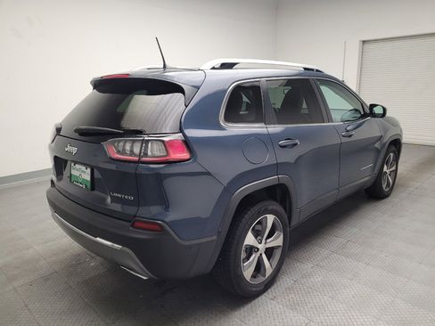 Used 2021 Jeep Cherokee Limited image 9