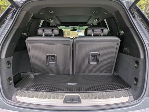 Used 2021 Cadillac XT6 Premium Luxury FWD image 13