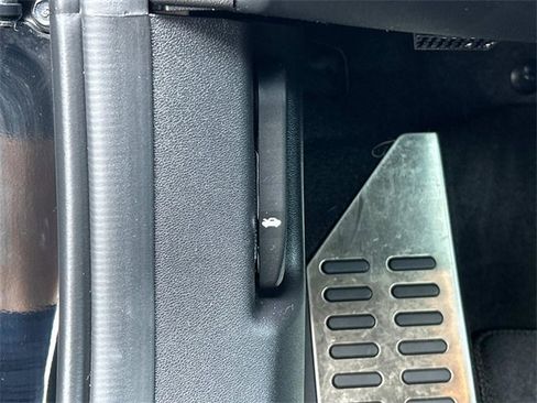 Certified 2025 Hyundai Elantra Sport w/ Cargo Package image 22