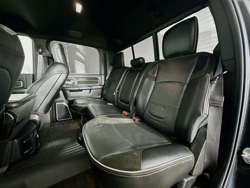 Used 2019 RAM 3500 Laramie AWD/4WD image 25