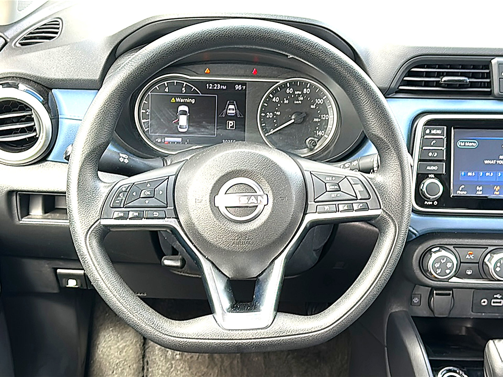 Used 2025 Nissan Versa SV FWD image 21