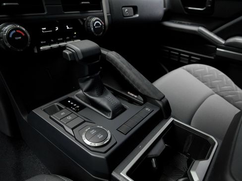 Used 2025 Toyota Tacoma SR5 image 21