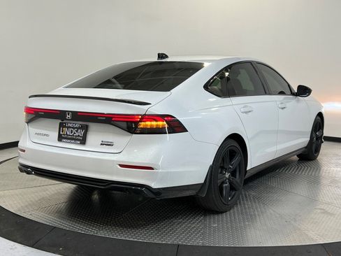 Used 2024 Honda Accord Sport image 7