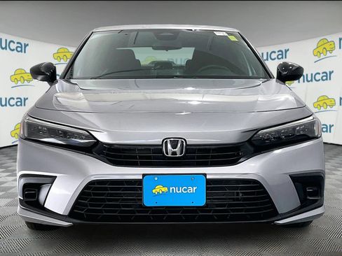 Used 2023 Honda Civic Sport image 2