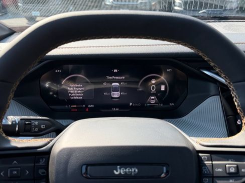 New 2026 Jeep Cherokee Limited AWD/4WD image 21