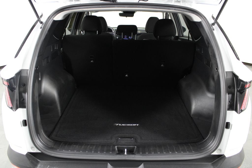 Used 2022 Hyundai Tucson SEL w/ Winter Package FWD image 16