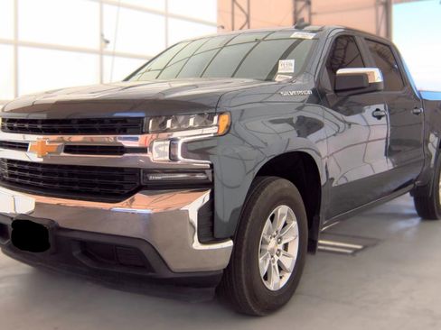 Used 2022 Chevrolet Silverado 1500 LT RWD image 1