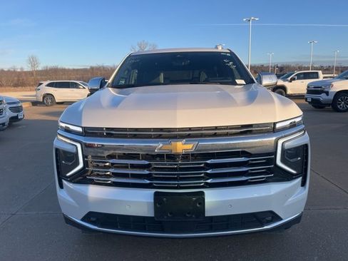 Used 2025 Chevrolet Tahoe Premier image 7