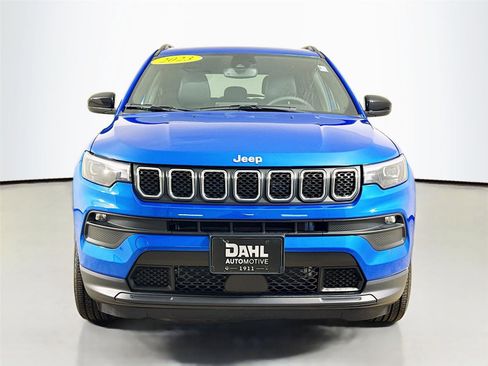 Used 2023 Jeep Compass Latitude w/ Sun and Sound Group image 3