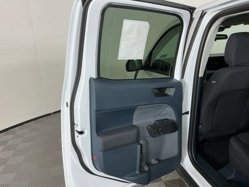 New 2025 Ford Maverick XL image 25