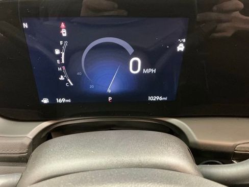 Used 2025 Buick Encore GX Sport Touring w/ Experience Buick Package image 30