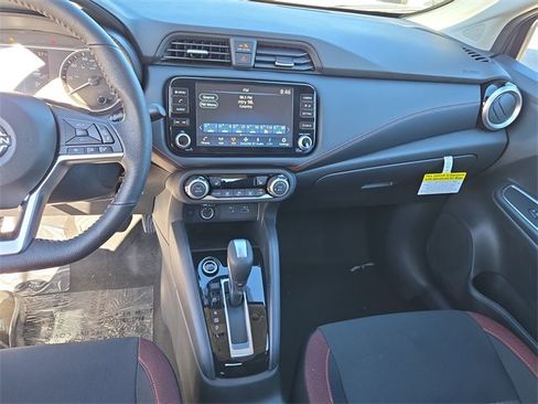 New 2025 Nissan Versa SR w/ Trunk Package image 23