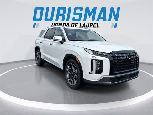 Used 2023 Hyundai Palisade Limited image 2