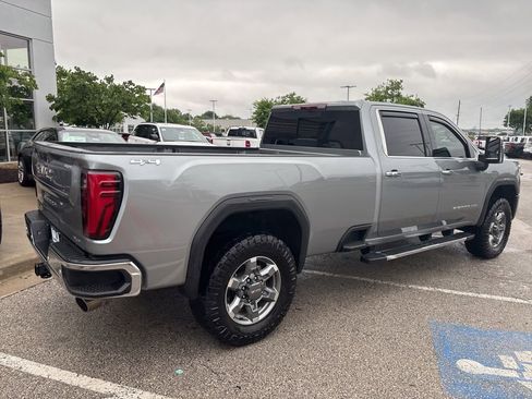 Used 2025 GMC Sierra 2500 SLT w/ SLT Convenience Package AWD/4WD image 27
