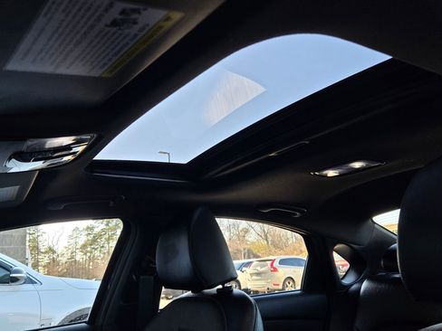 Certified 2020 Kia Forte GT-Line w/ GT-Line Premium Package image 32