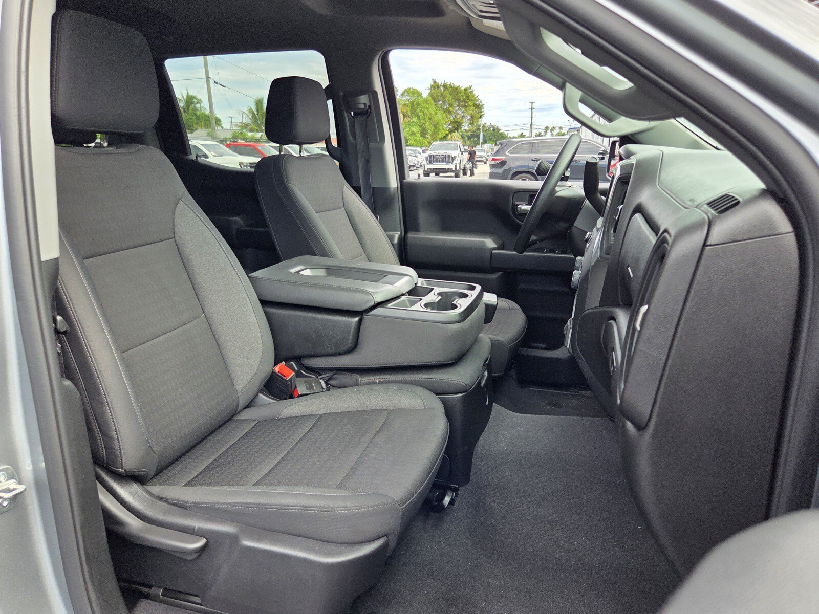 Certified 2025 Chevrolet Silverado 1500 Custom w/ Rally Edition RWD image 18