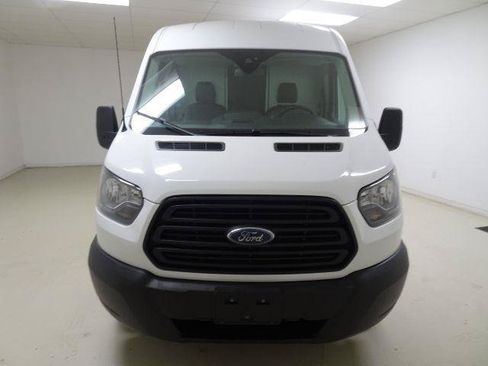 Used 2019 Ford Transit 150 130 Medium Roof RWD image 2
