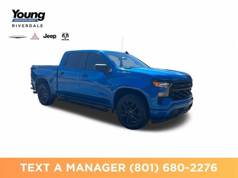 Used 2022 Chevrolet Silverado 1500 Custom AWD/4WD image 7