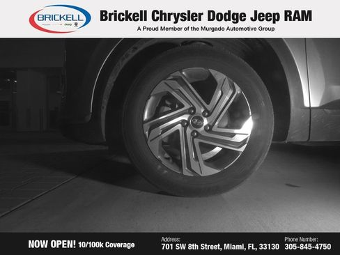 Used 2023 Hyundai Santa Fe SE image 7