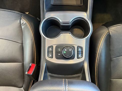 Used 2024 GMC Terrain AT4 image 26