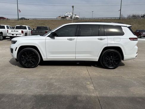 Used 2021 Jeep Grand Cherokee L Overland w/ Luxury Tech Group IV image 7